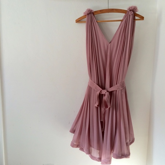 asos maternity dusty rose pleated  party dress