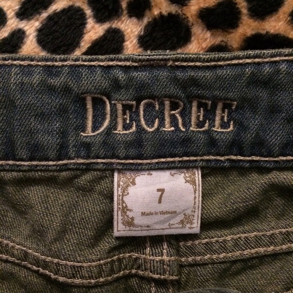 Studded Shorts - Picture 4 of 4