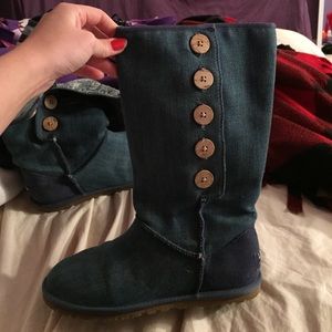 UGG AUSTRALIA authentic boots
