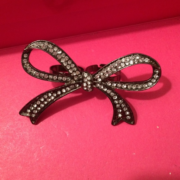 Bow ring