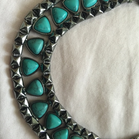 Turquoise necklace - Picture 2 of 3