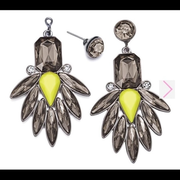 mark. Style Surge Earrings