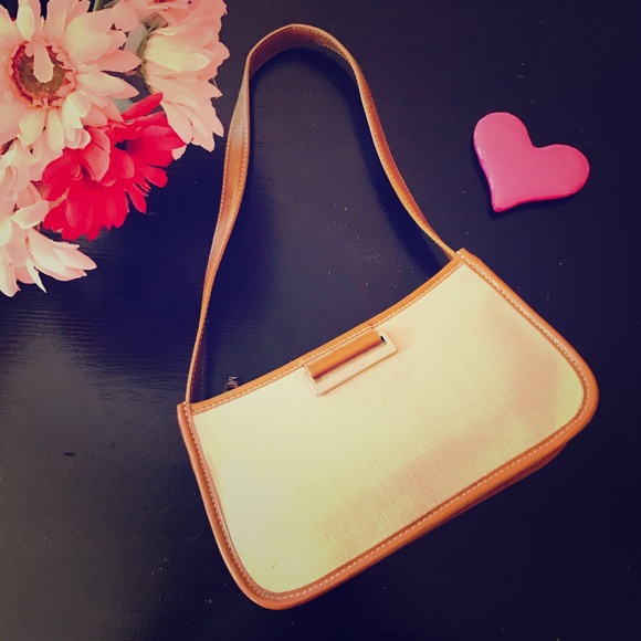 Cole Haan Handbags - NWOT Cole Haan Purse