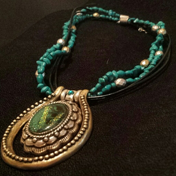 XXXSOLDXXX Turquoise accented Multistrand Necklace - Picture 3 of 3