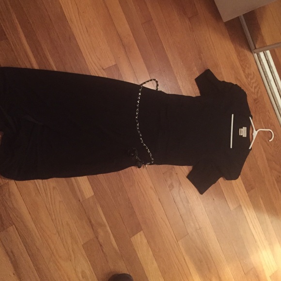 black dress - Picture 1 of 2