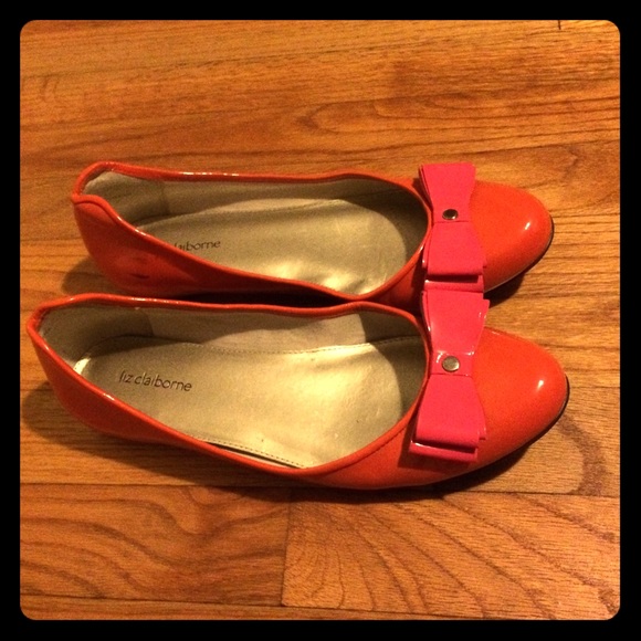 Liz Claiborne Orange and Pink Bow Flats