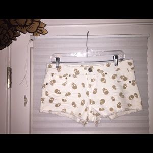 No Boundaries Skull Shorts