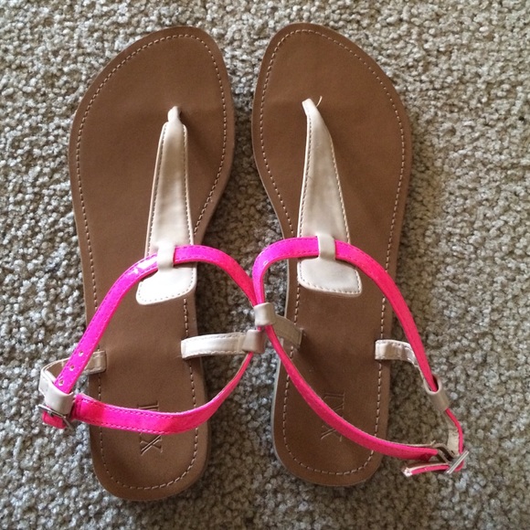 Forever 21 patent tan and pink sandals