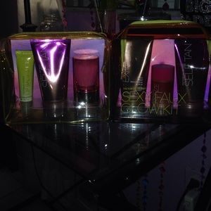 Victoria secret tan kits