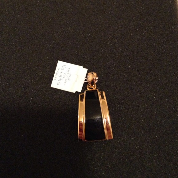 Lia Sophia pendant