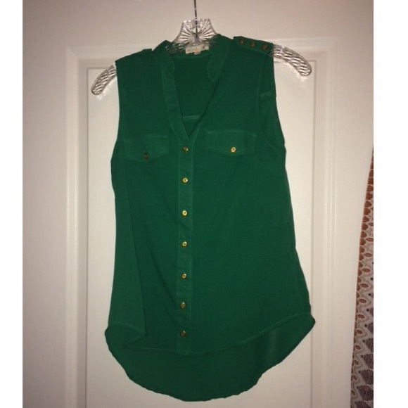 Green Top - Picture 1 of 2