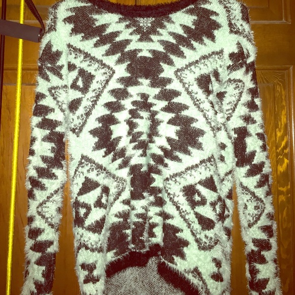 Mint green/blue sweater ONLY WORN ONCE - Picture 1 of 3