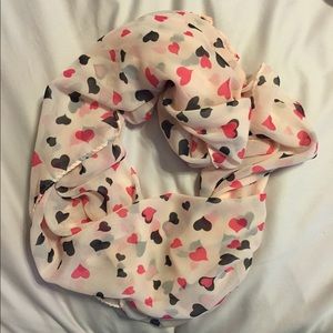 ❌SOLD❌Pink Hearts Scarf