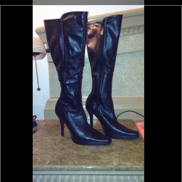 Chinese Laundry Boots