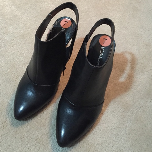 Black shoes