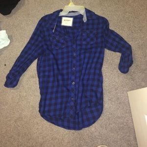 Black and blue plaid shirt.
