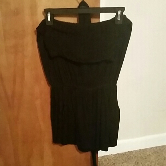 Black Romper with waist the, Medium loss fit