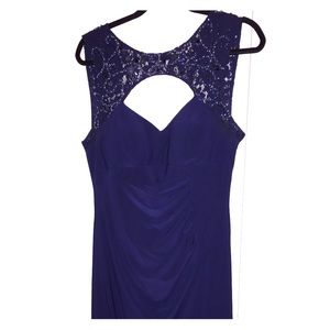 Price Reduced! 💥 Stunning Navy Blue Dress!