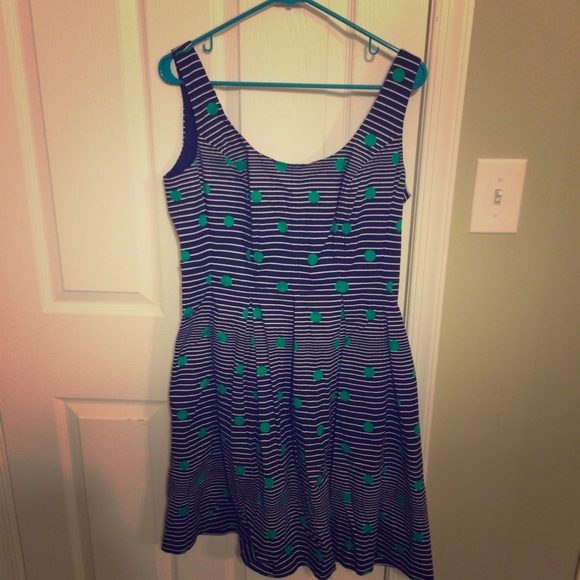 SOLD Classic striped sundress ☀️🌀