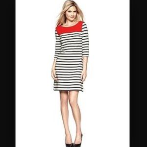 Striped Gap dress perfect for cool summer nights☀️