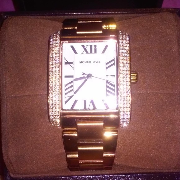 Gold with crystals MK watch - Picture 1 of 2