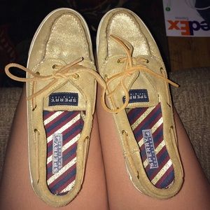 Size 9 gold shimmer sperry top sider