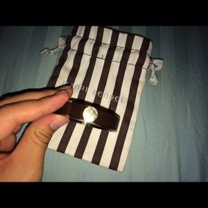 Henri Bendel Bangle (Unisex)