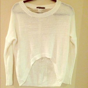 LF white cropped shredded sweater