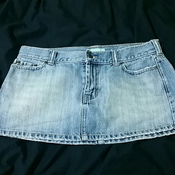 *REDUCED* Hollister Skirt