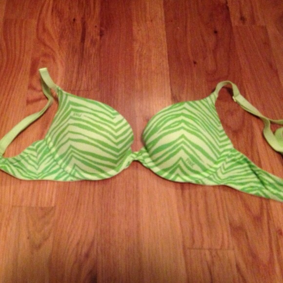 34B Victoria's Secret PINK push up bra green zebra