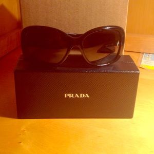Polarized Prada Glasses