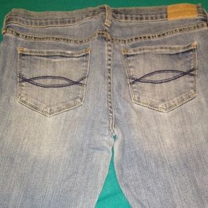 Great condition Abercrombie Jeans!!
