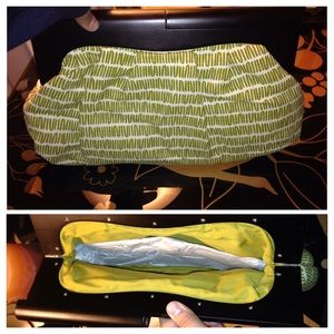 "Old Navy" great spring clutch!!