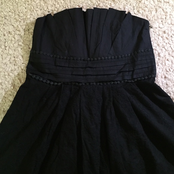 🍬 - Picture 2 of 4