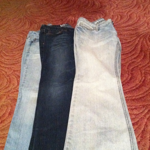 Lot of 3 pairs of jeans! 🎉