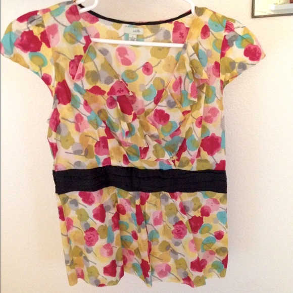 fitted watercolor floral blouse