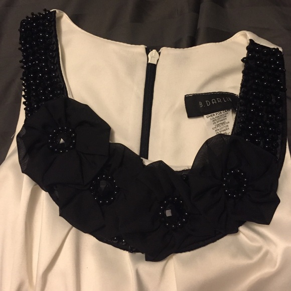 Evening dress - Picture 2 of 4