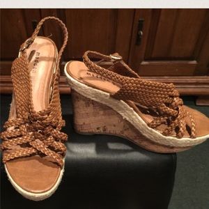 Madden girl wedge
