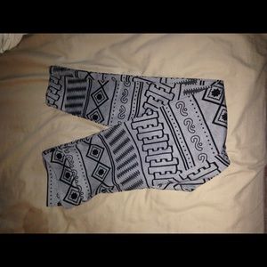 Aztec leggings