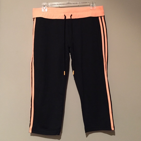 Workout capris. Black and orange