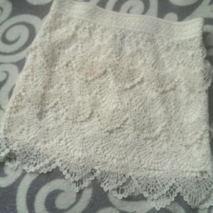 Lace skirt