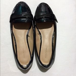 Zara Flats