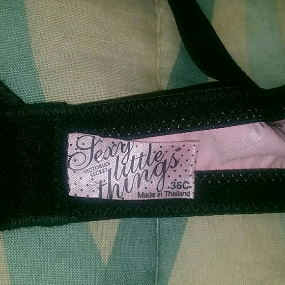 Vs bra - Picture 2 of 2