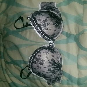 VS Sexy Little Things bra