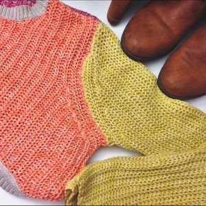 💥NWOT💥 Orange Color-Block High-Low Knit Sweater