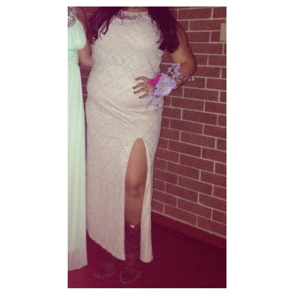 Rustic style prom dress! - Picture 3 of 3