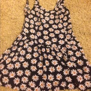 Daisy dress