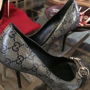 Gucci shoes