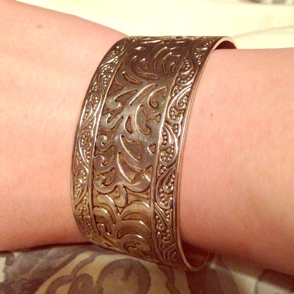 Premier Design silver bracelet