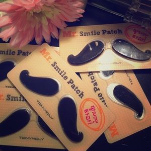 TonyMoly Smile Patch
